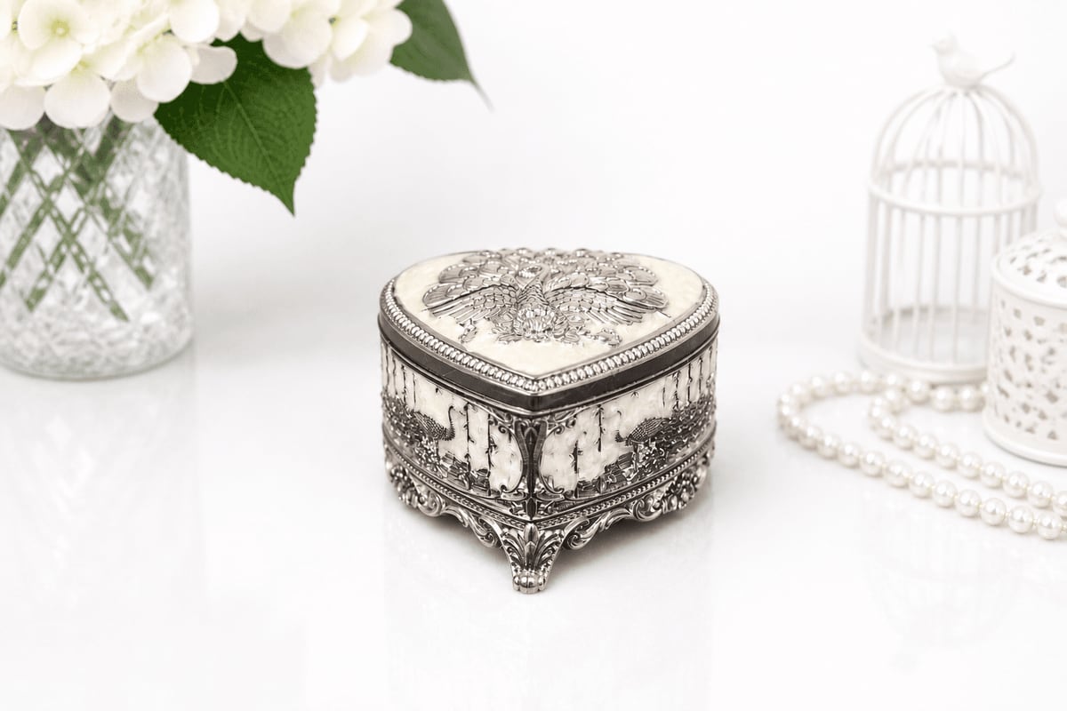 HEART RING BOX