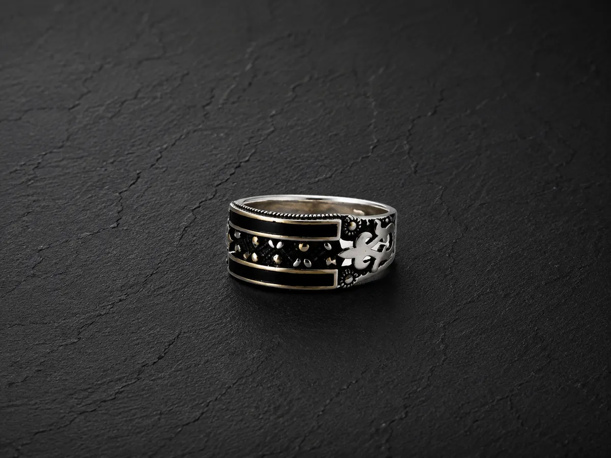Gold Accent Onyx Fleur Band