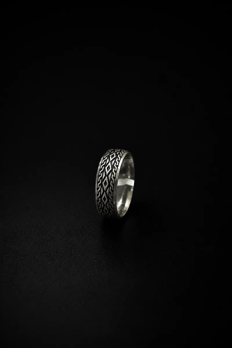 Oxidised Argyle Pattern Band Ring