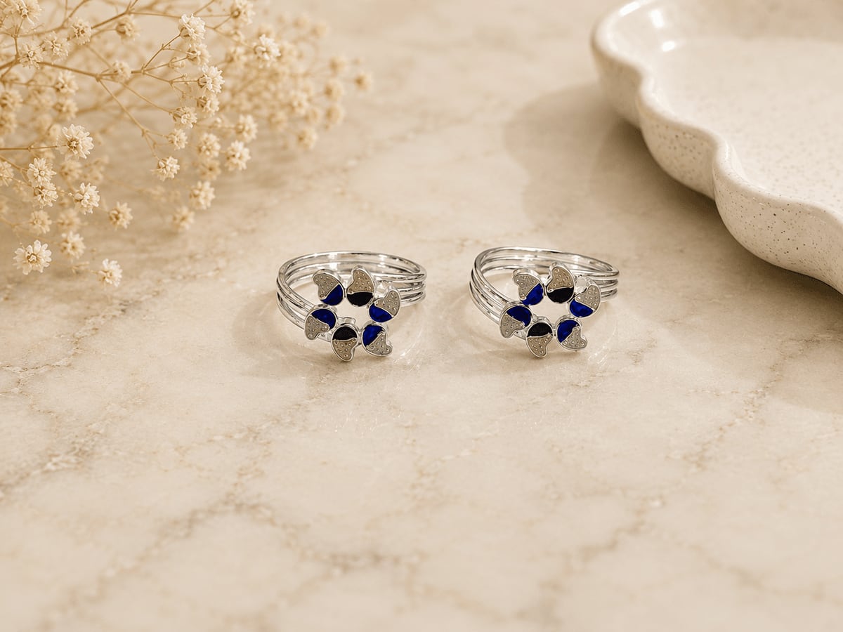 Blue Silver Petal Star Enamel Bichhiya