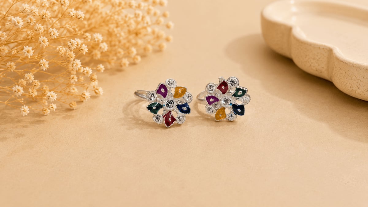 Multicolour Teardrop Petal Spray Bichhiya